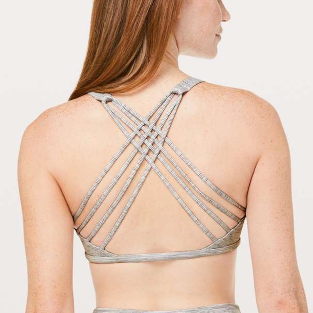 Free to be wild bra- “Wee are from space” stripe - size 6